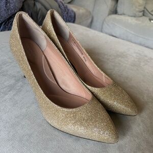 Rockport Women's Total Motion 75mm Pointed Toe Pump Sz 9